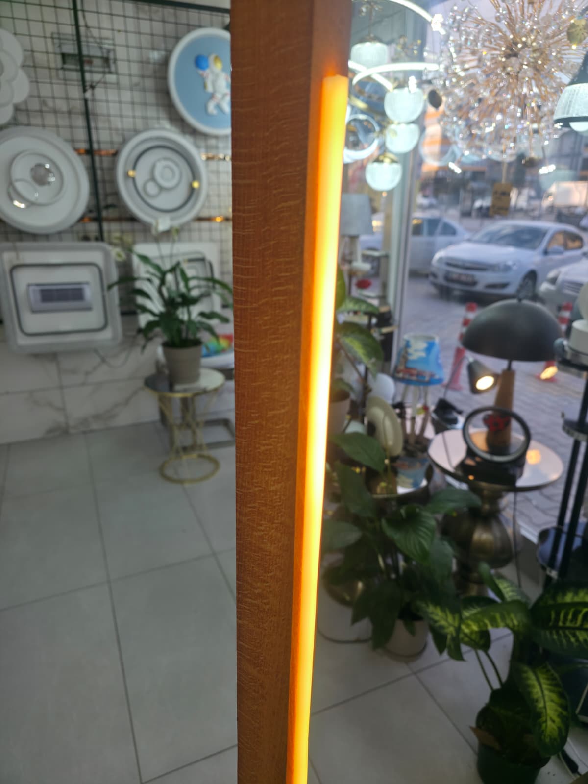 Modern Ahşap LED Lambader | Kumandalı 3 Renk | El Yapımı 145 cm - Görsel 4